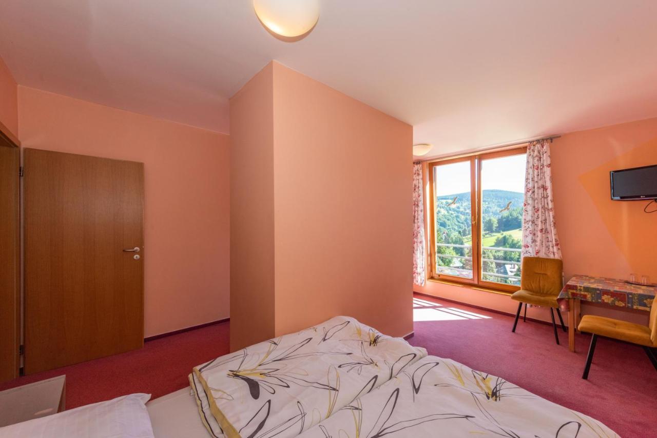 Hotel Modrin Pec pod Snezkou Ngoại thất bức ảnh